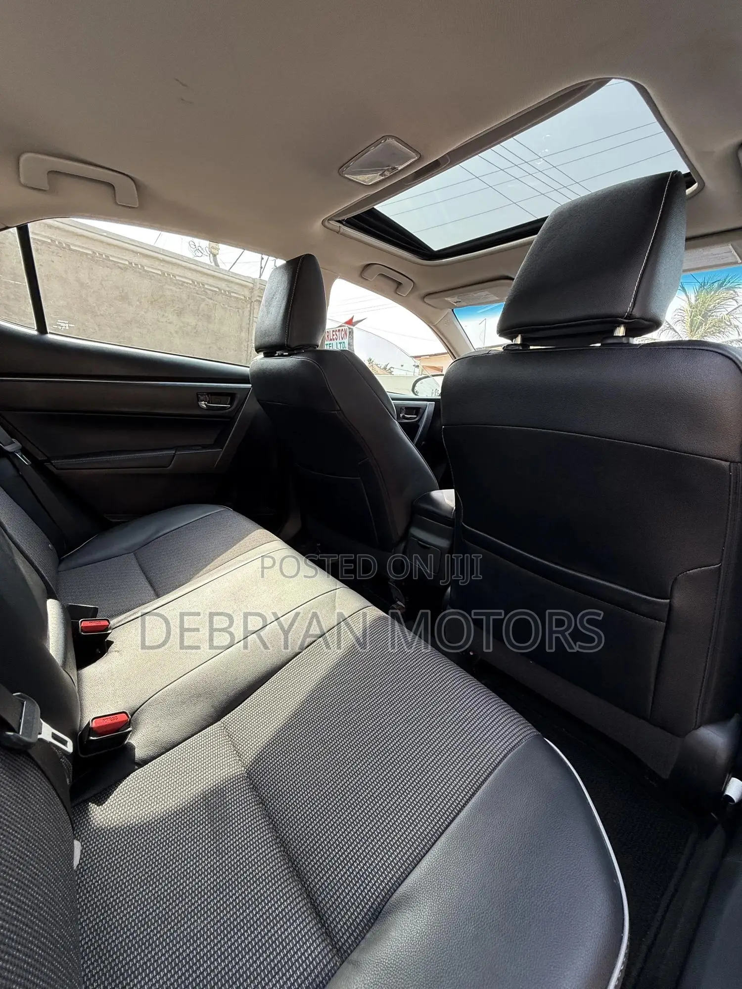 Toyota Corolla S 4dr Sedan (1.8L 4cyl CVT) 2016 Gray