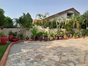 3bdrm House in Regimanuel Estate, Accra Metropolitan for rent