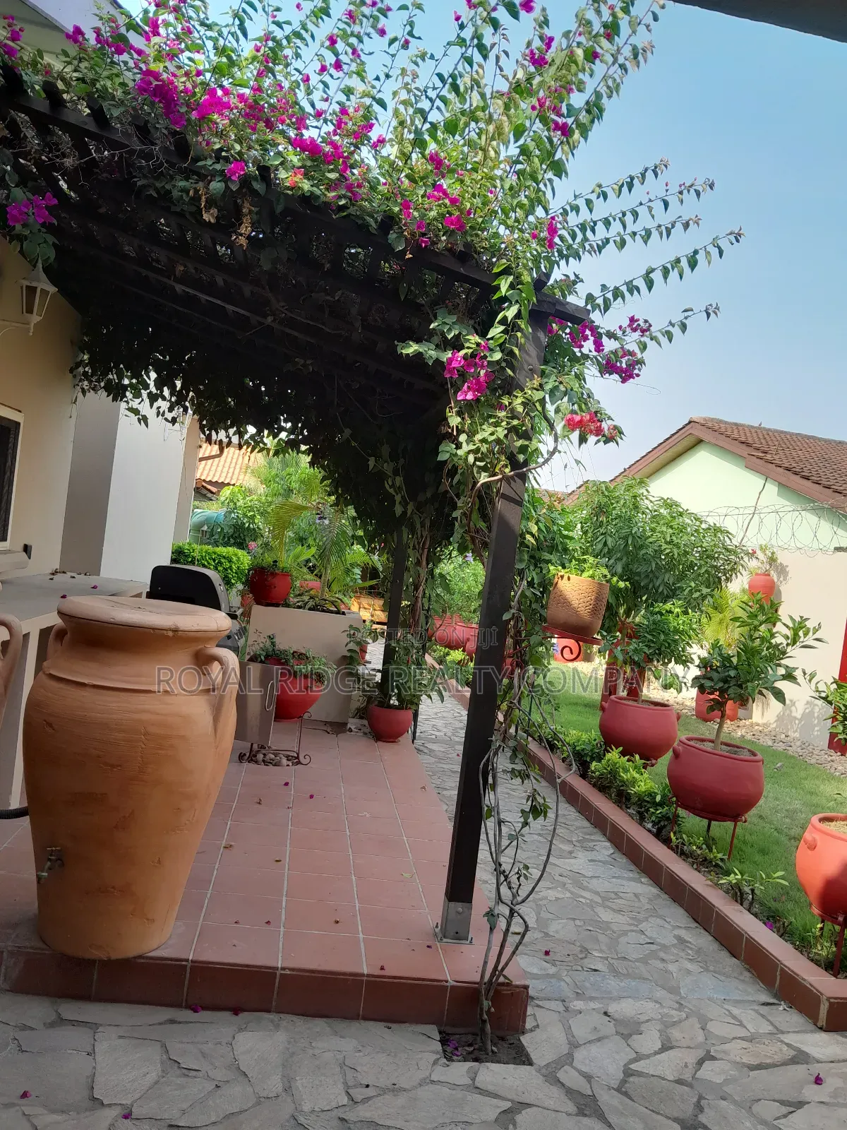 3bdrm House in Regimanuel Estate, Accra Metropolitan for rent