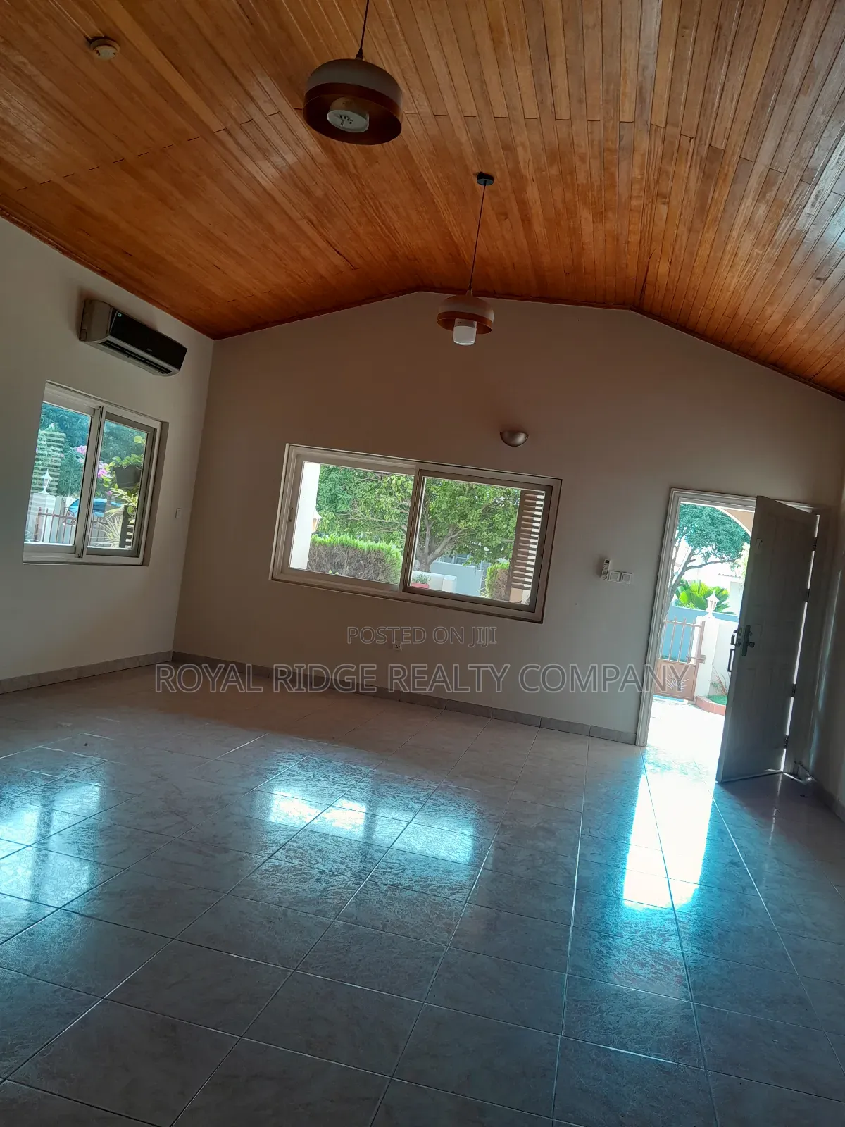 3bdrm House in Regimanuel Estate, Accra Metropolitan for rent