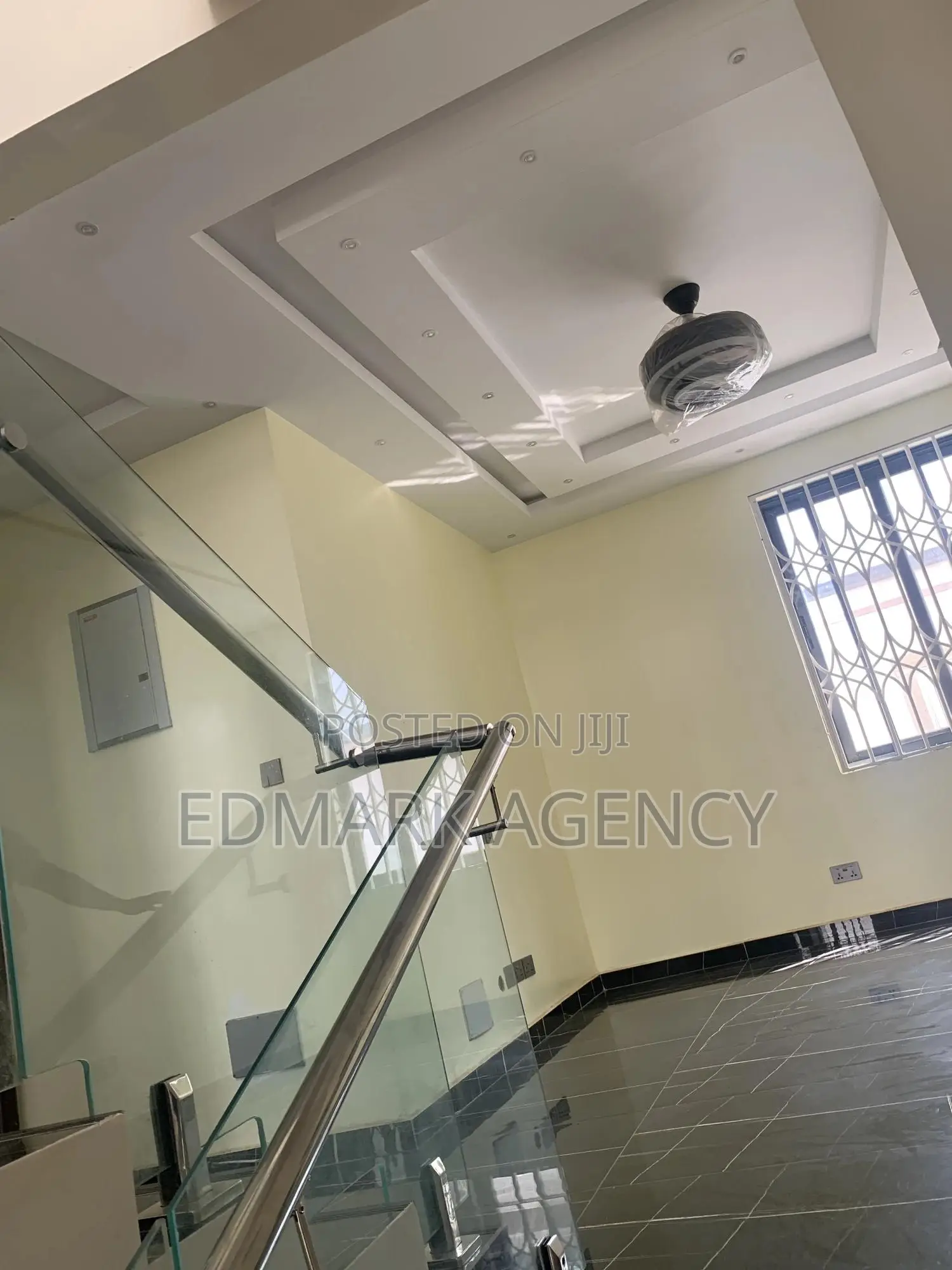 5bdrm House in Ars Ogbojo, American House for sale