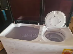 Save Your Energy: Decakila 15kg Twin Tub Washer Available!