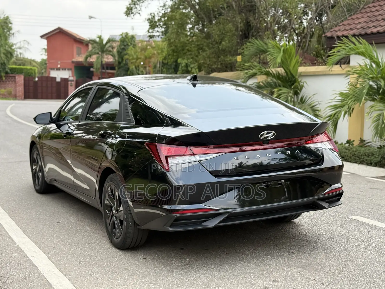 Hyundai Elantra SE 2021 Black