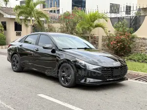 Hyundai Elantra SE 2021 Black