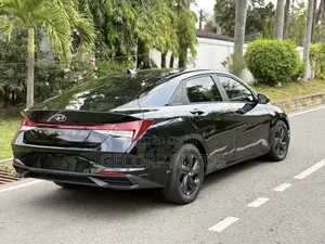 Hyundai Elantra SE 2021 Black