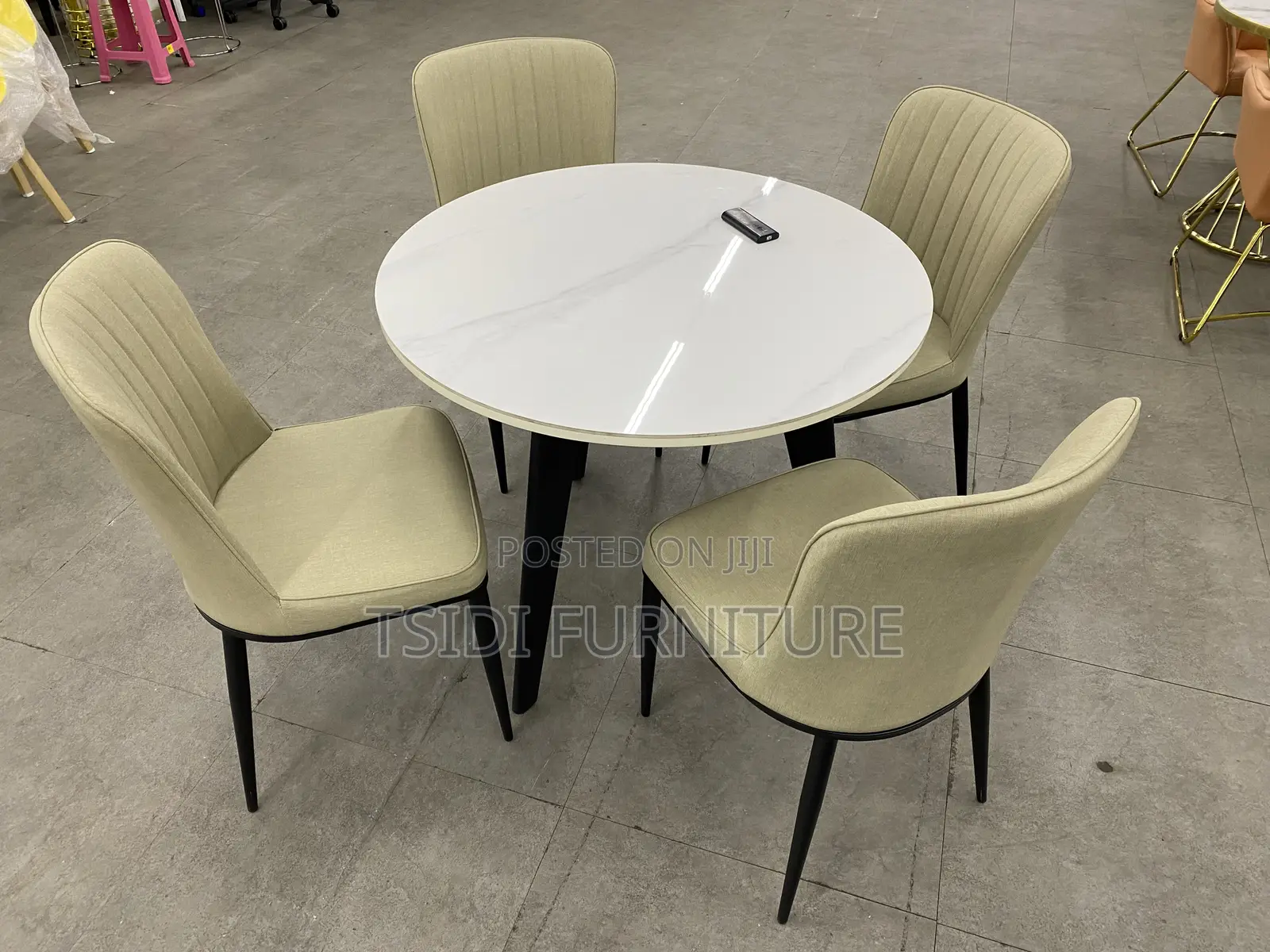 Comfortable Dining Set K-179/A351