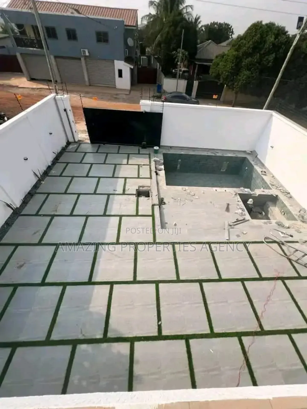 4bdrm House in Ashaley Botwe for sale