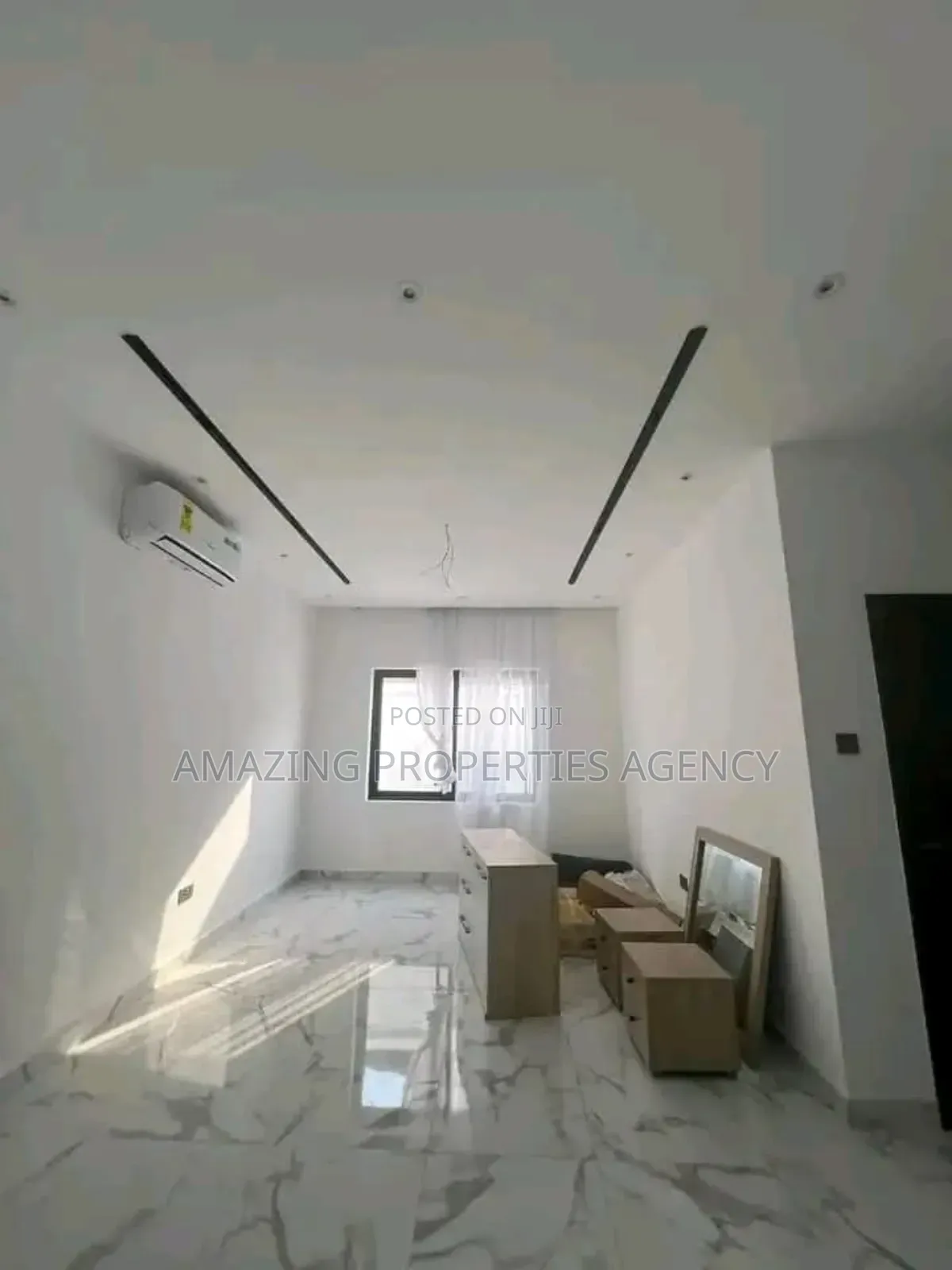 4bdrm House in Ashaley Botwe for sale