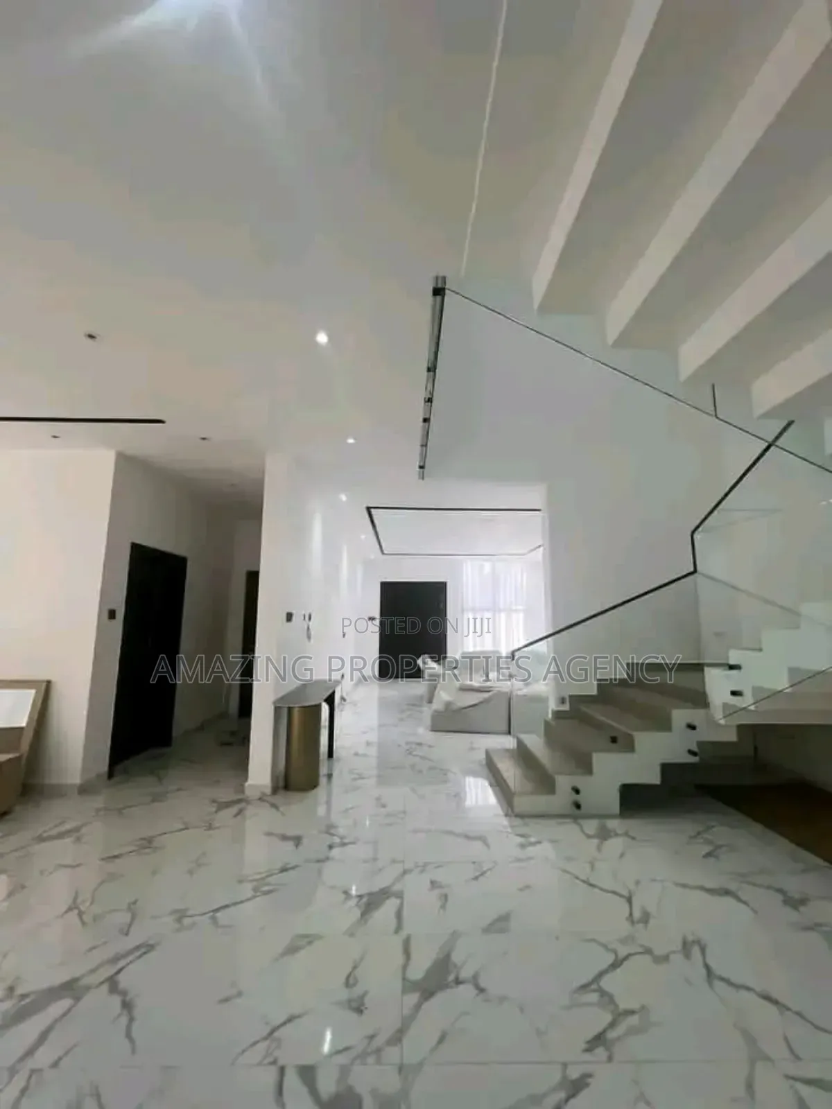4bdrm House in Ashaley Botwe for sale