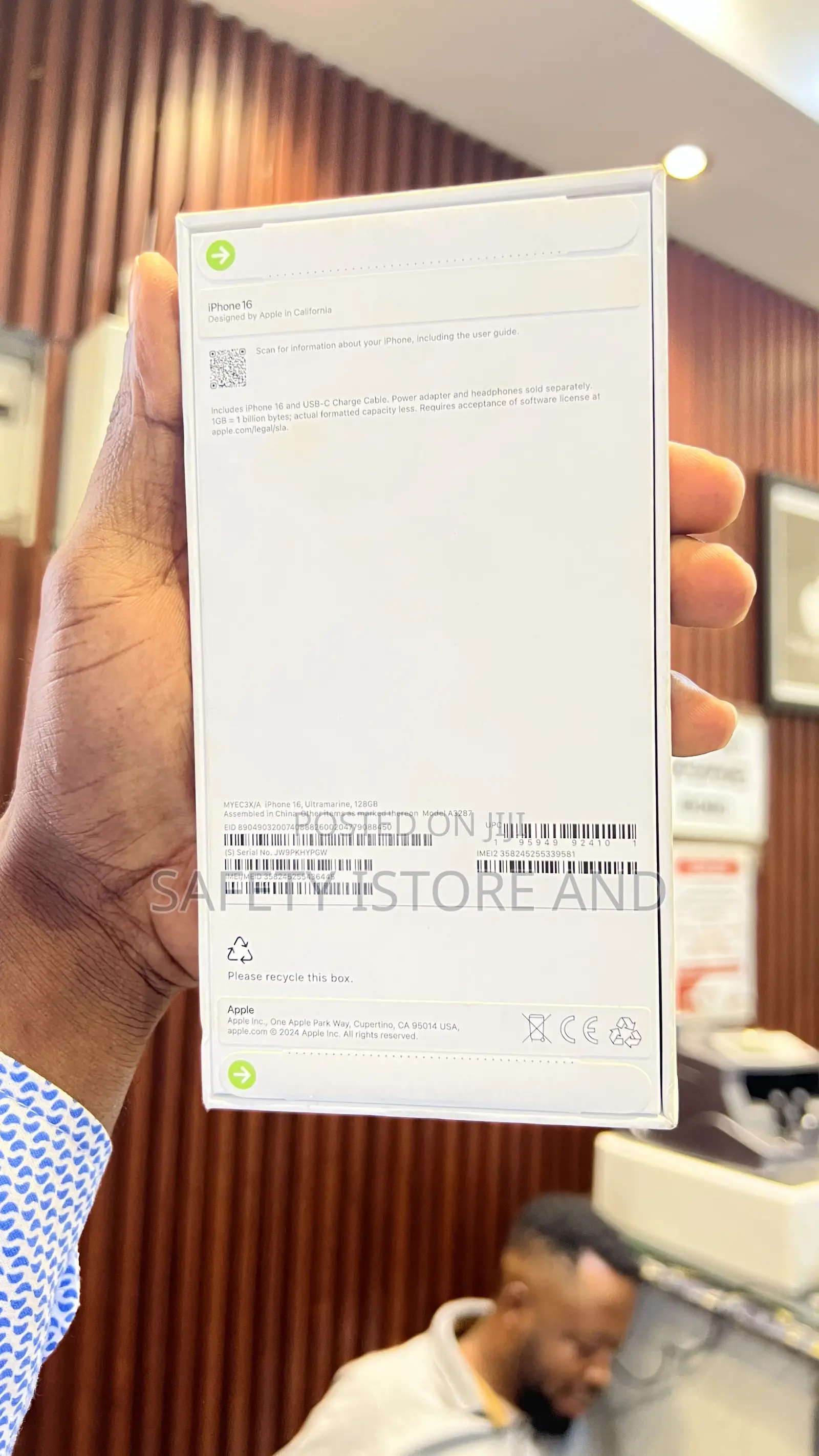 New Apple iPhone 16 128 GB Blue