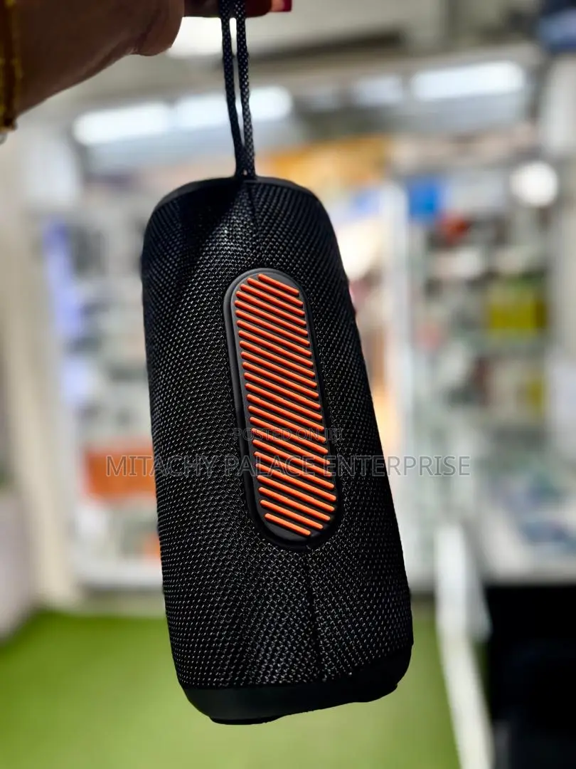 P10 Pro Bluetooth Speaker