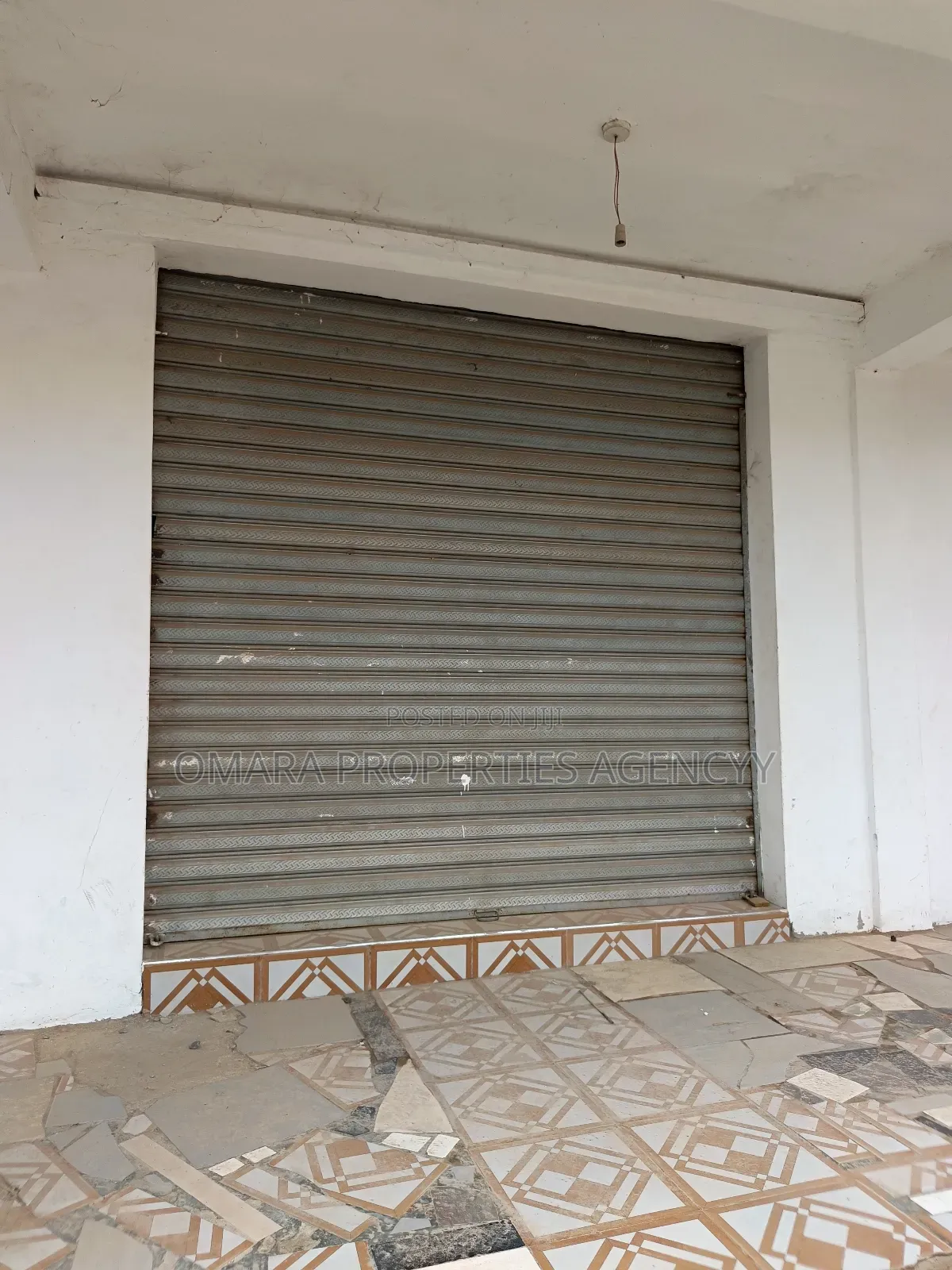 Shop for Rent at Adenta