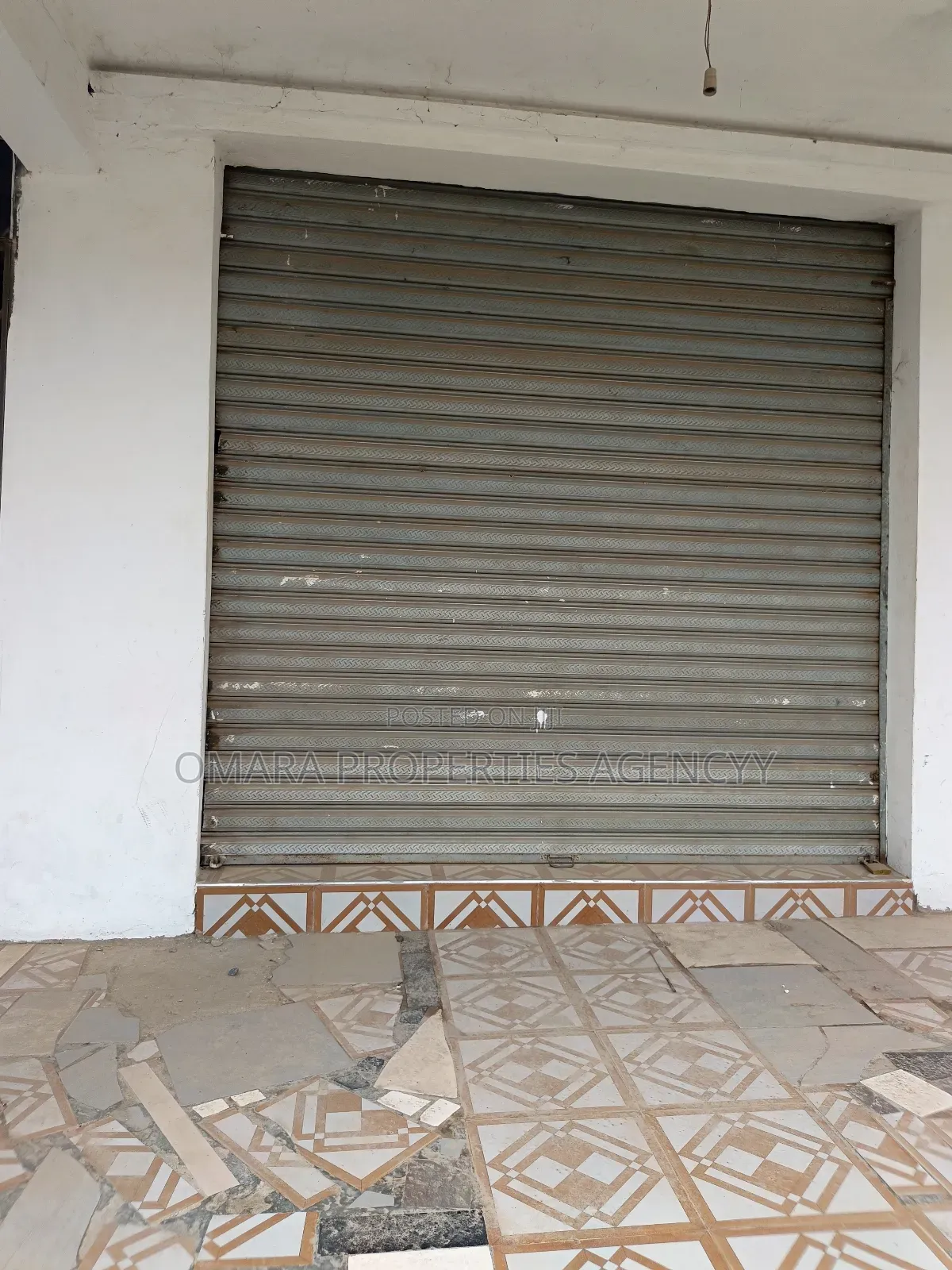 Shop for Rent at Adenta