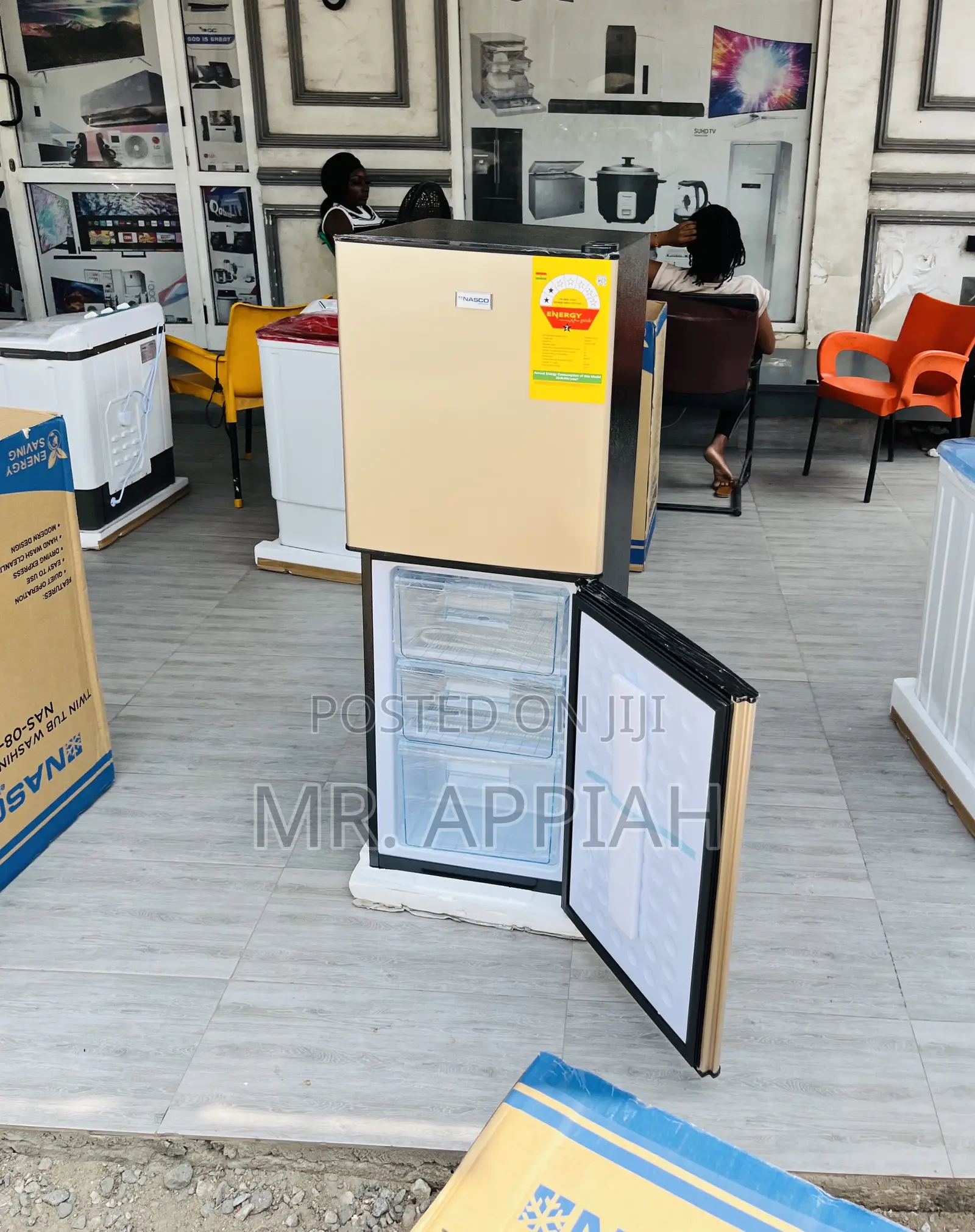 Unique Design Double Door Refrigerator(Nasco D2-18fl)Gold
