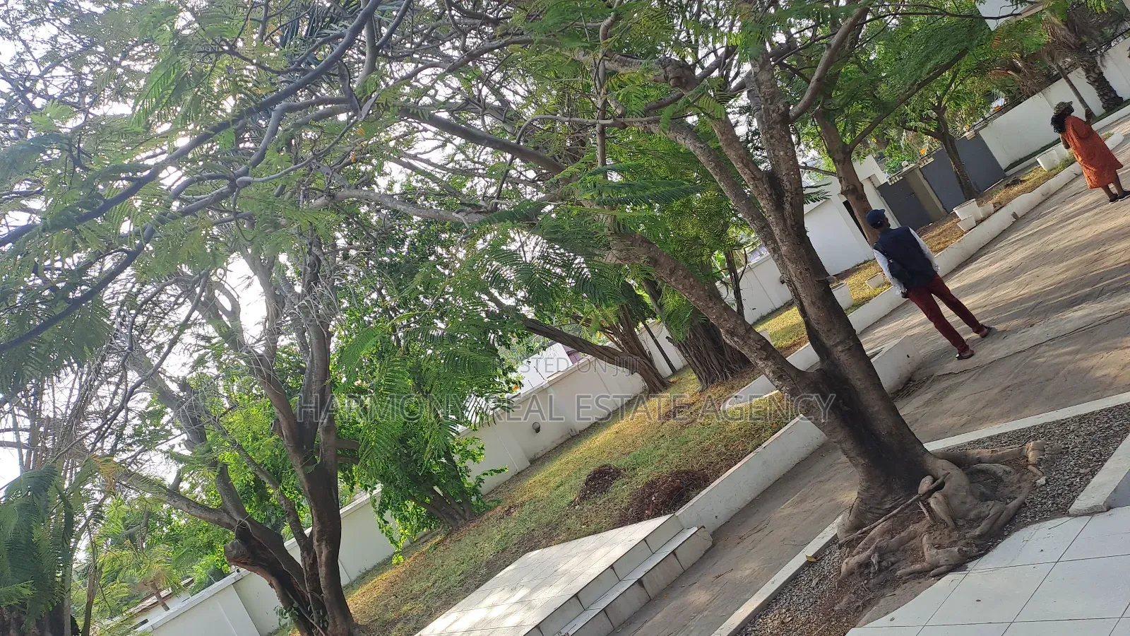 4bdrm House in Dzorwulu for rent