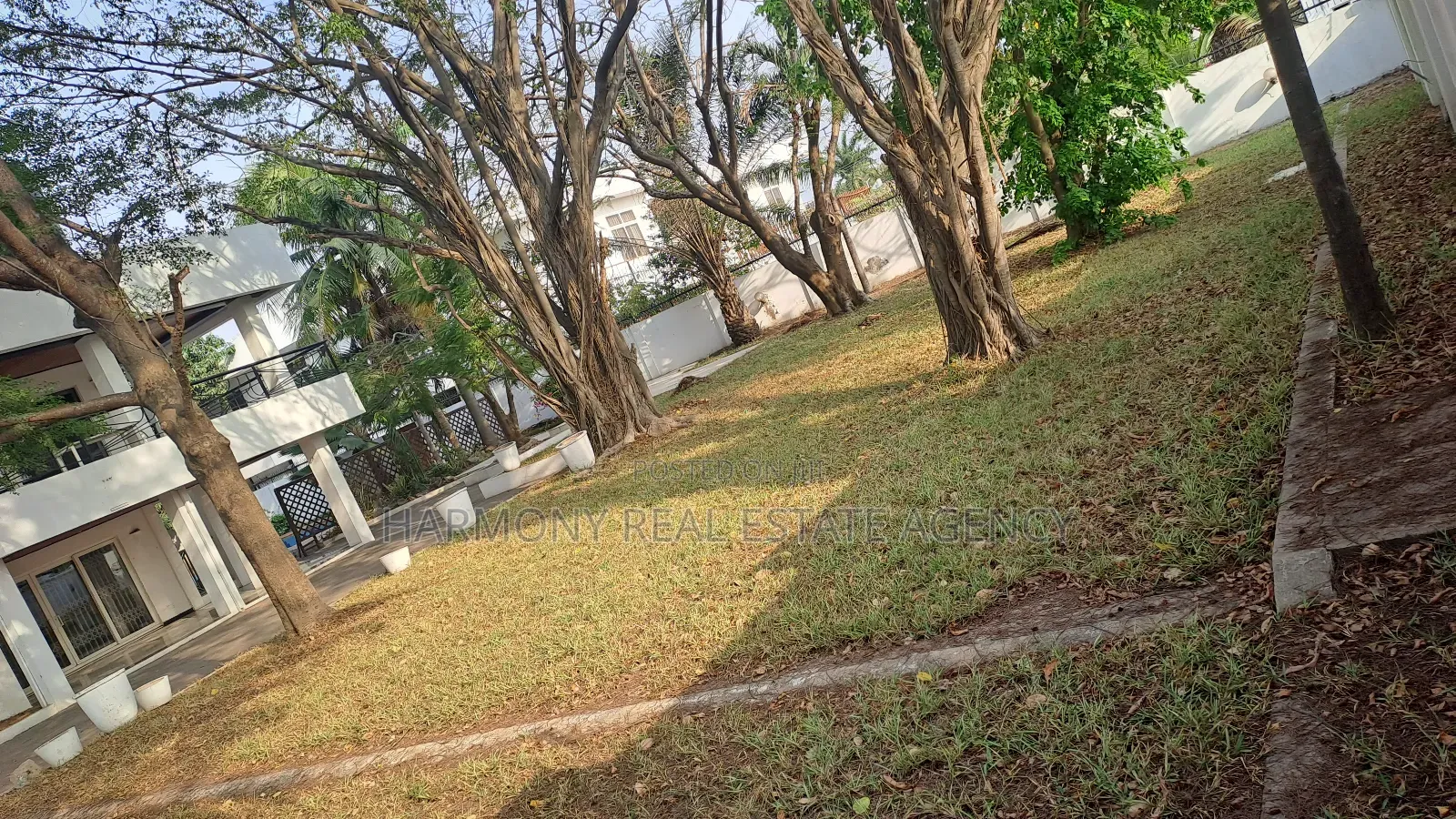 4bdrm House in Dzorwulu for rent