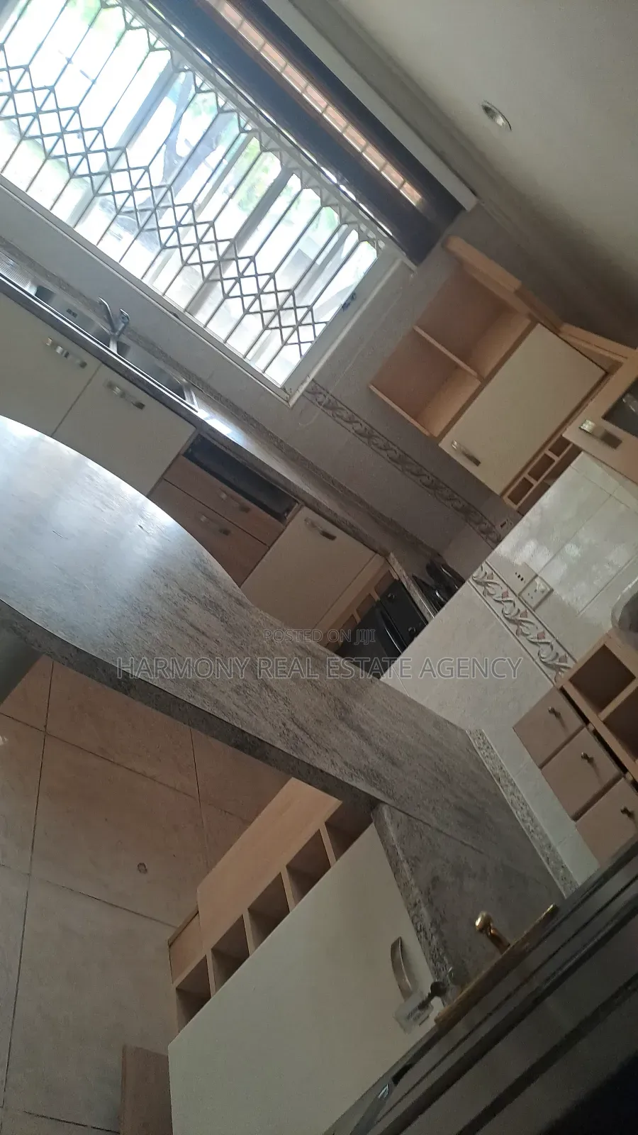 4bdrm House in Dzorwulu for rent