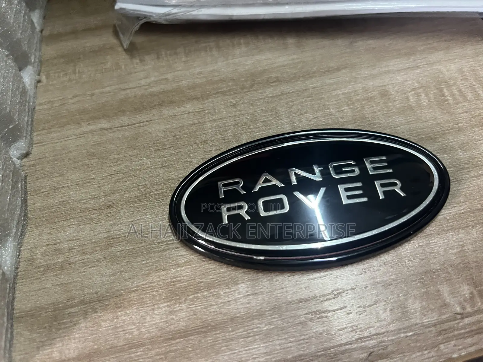 Range Rover Front Grille Crown
