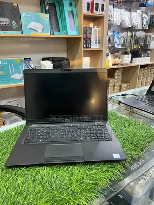 Laptop Dell Latitude 5300 8GB Intel Core I5 SSD 256GB
