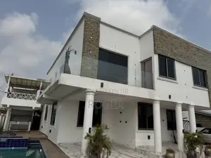 4bdrm Mansion in Amasaman for sale