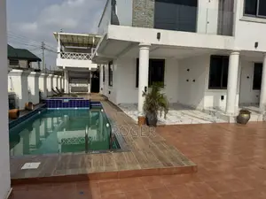4bdrm Mansion in Amasaman for sale