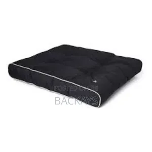 3 Peaks Padded Dog Mattress