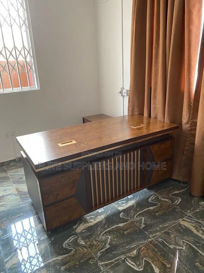 Office Desk