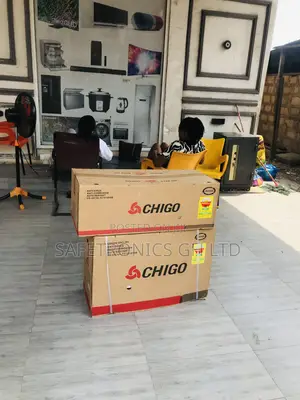 New Auto Swing 2.5 HP Split Chigo AC