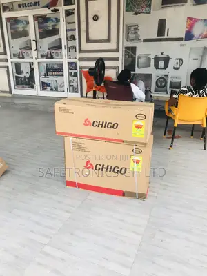 Chigo Auto Air Swing 2.0 HP Non-Inverter Split AC
