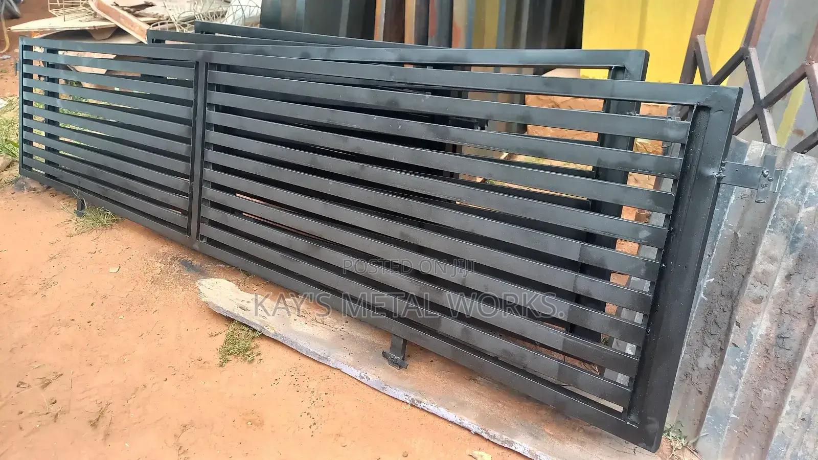 Modern Metal Fence Gate Wall Design – Custom Made