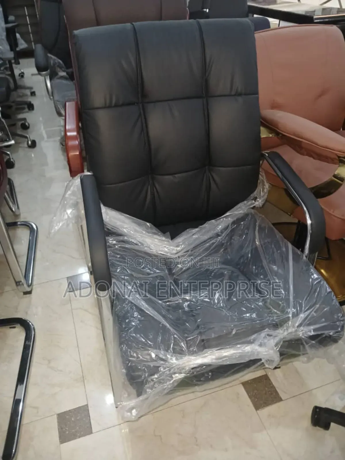 Modern Visitors Chair CDT1