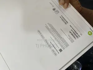 New Laptop Apple MacBook Pro 2024 M4 14-Inch 16GB Apple M4 SSD 512GB
