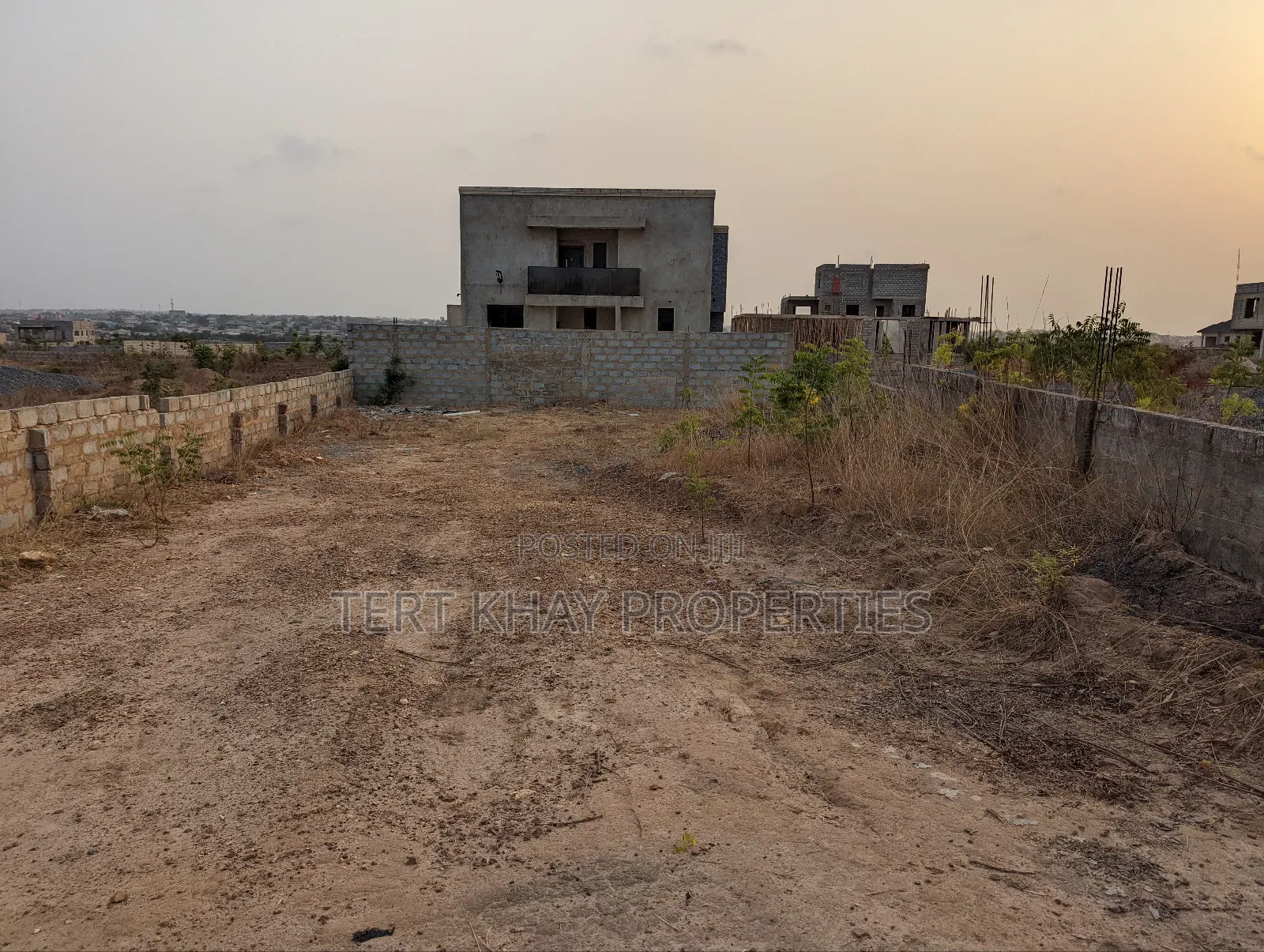 Land for Sale in Santoe