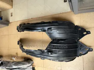 CRV 2017-2022 Fender Liner Pair