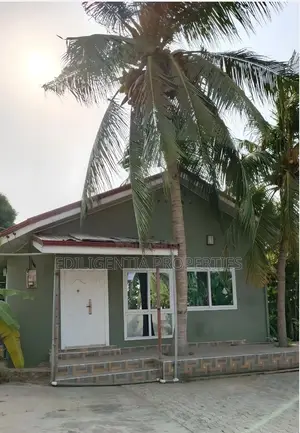 Furnished 3bdrm Apartment in Sakumono for rent