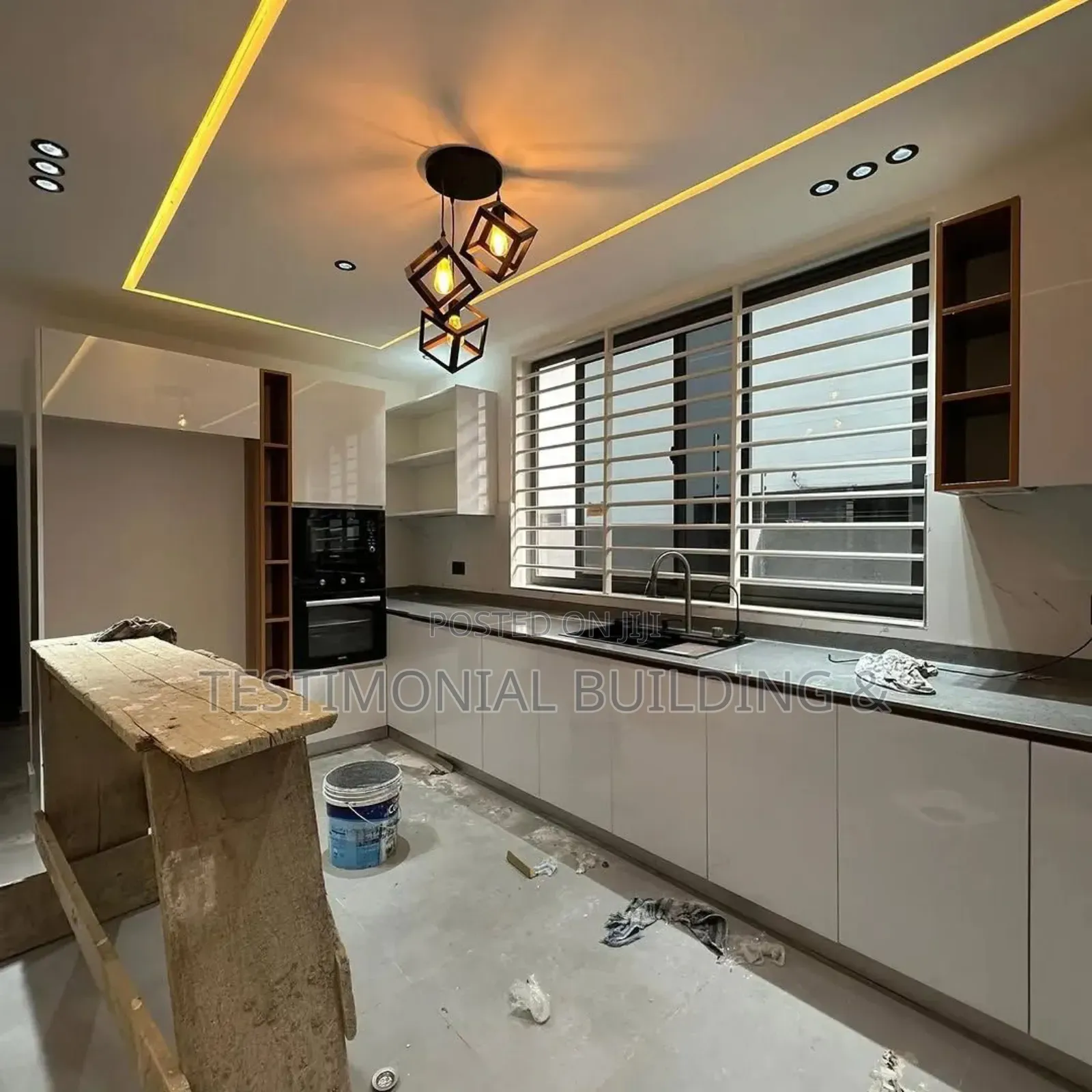 4bdrm House in Testimonial Building, Lake Side Estate for sale