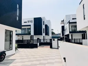 4bdrm House in Testimonial Building, East Legon for sale