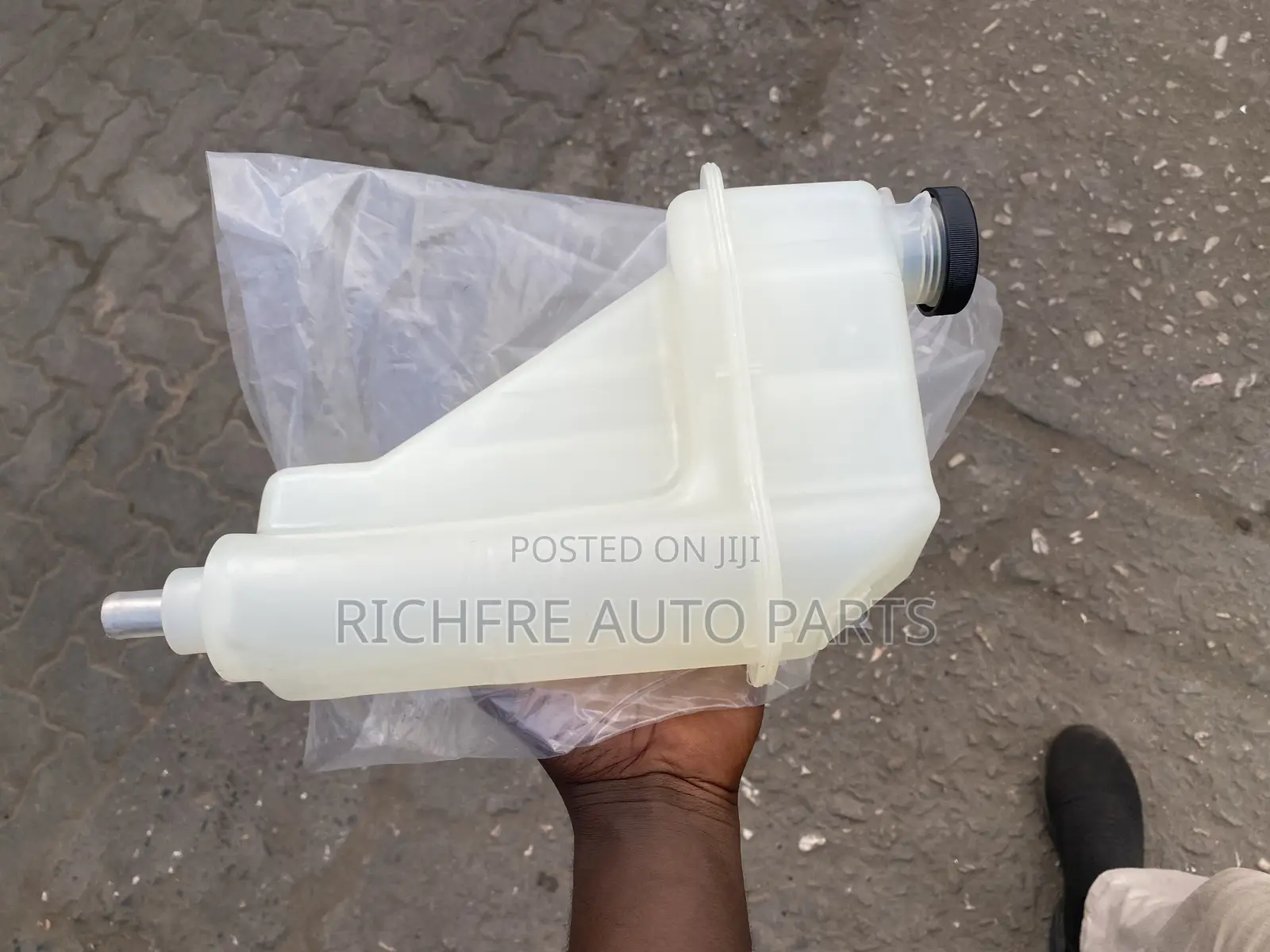 Toyota Hilux 2008-2010 Reservior