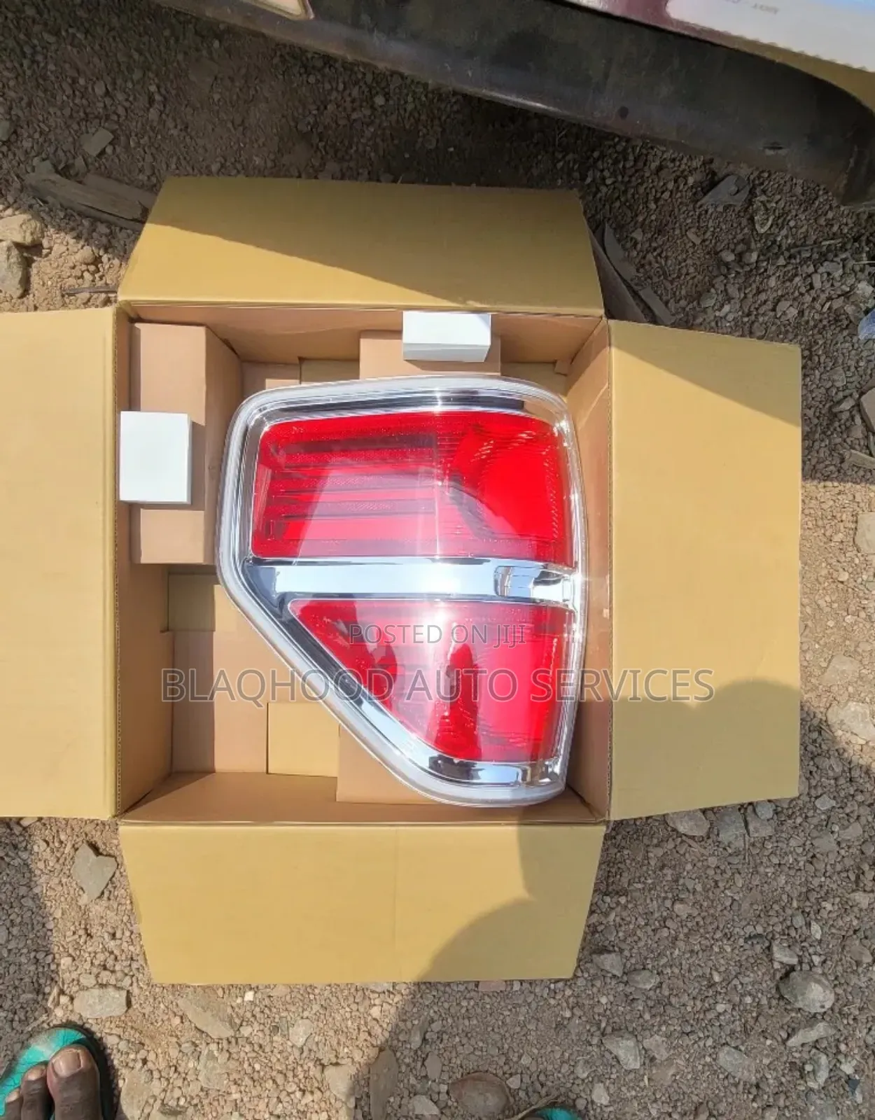 Ford F-150 2011-2015 Original Tail Light Available