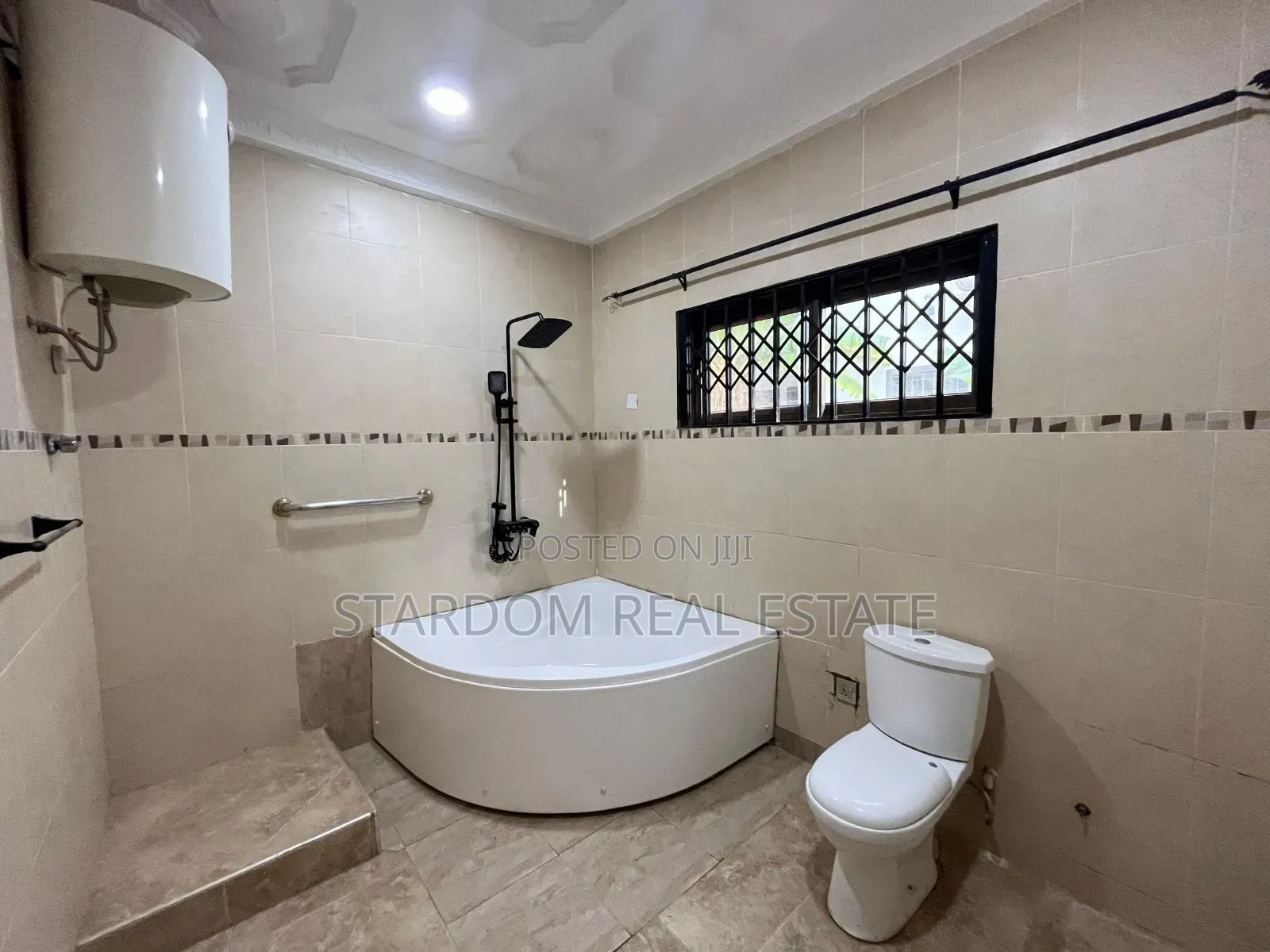 4bdrm House in Adjiriganor for rent