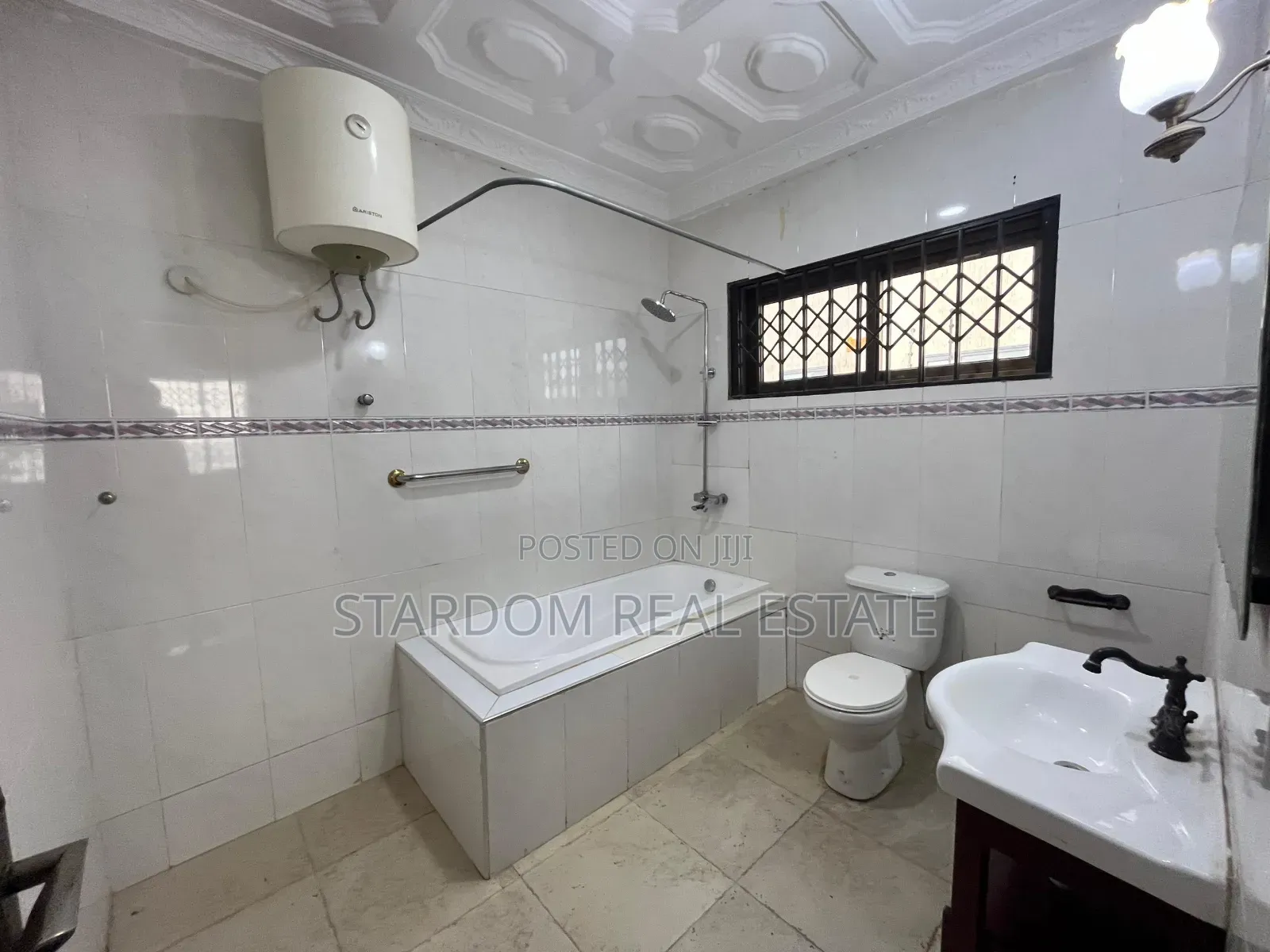4bdrm House in Adjiriganor for rent
