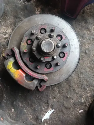 Nissan Hardbody COMPLETE Home Used FRONT WHEEL HUB