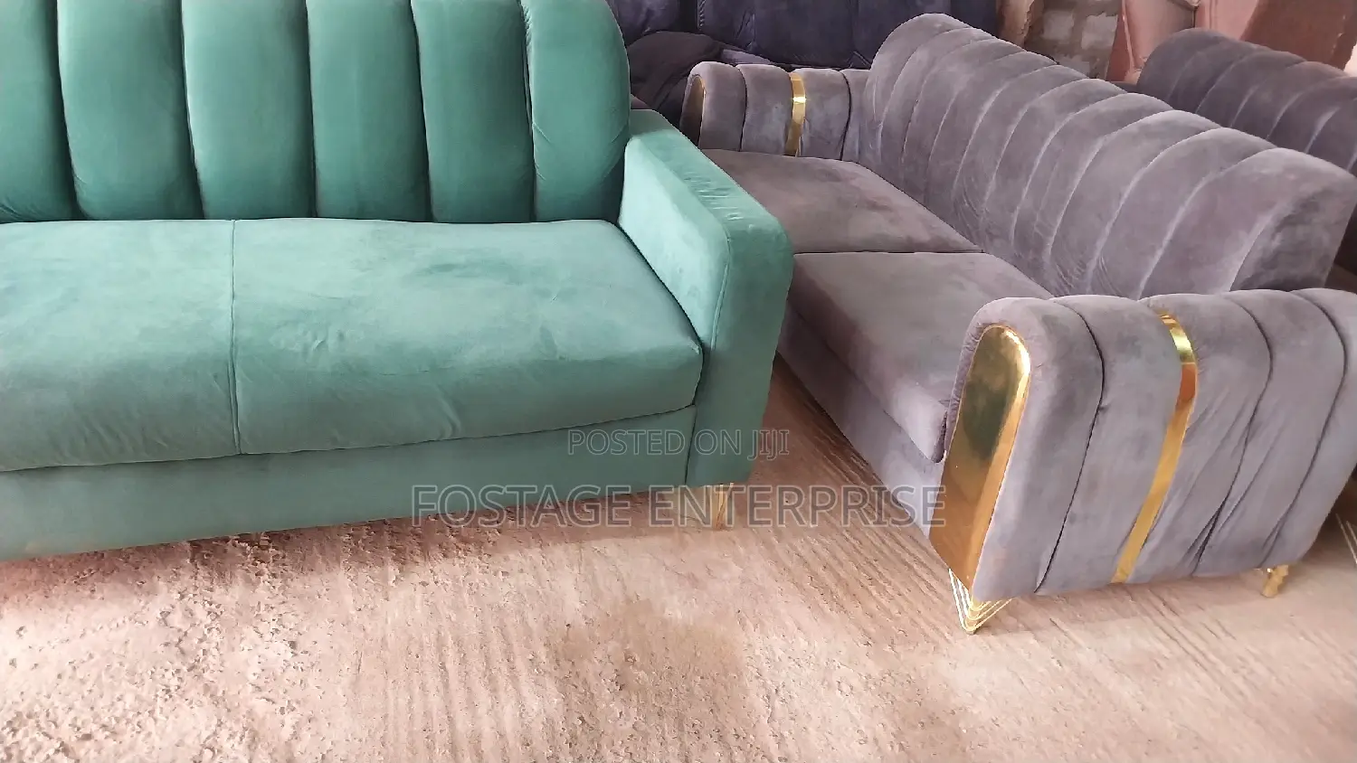 Well Designed Interior Sofa