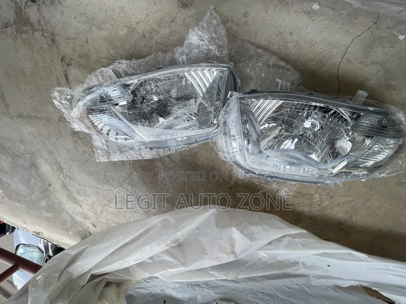 Toyota Highlander 2007,2008,2010,2009,2011 Headlights