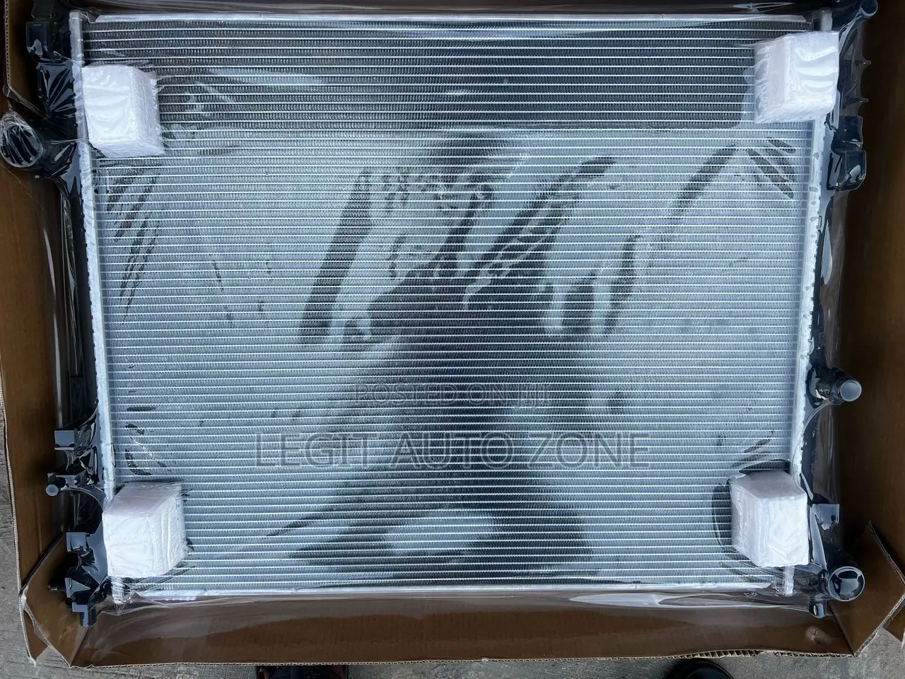 Mercedes Benz GLE 2018,2019,2020 Radiator Tank/ Water Tank