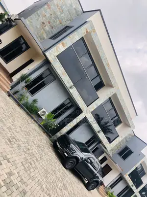 3bdrm Townhouse / Terrace in Dzorwulu for rent
