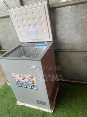 Fast Freezing Chest Freezer Pearl 98L Chest Freezer
