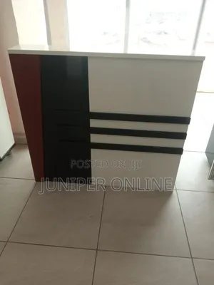 Front Desk/Table Huredee Cute