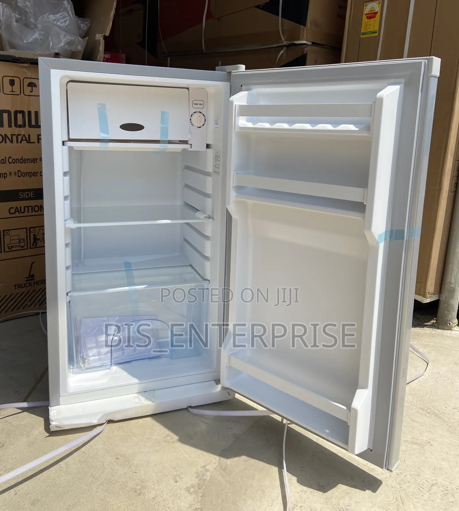 Novo Table Top Refrigerator 95 Liters