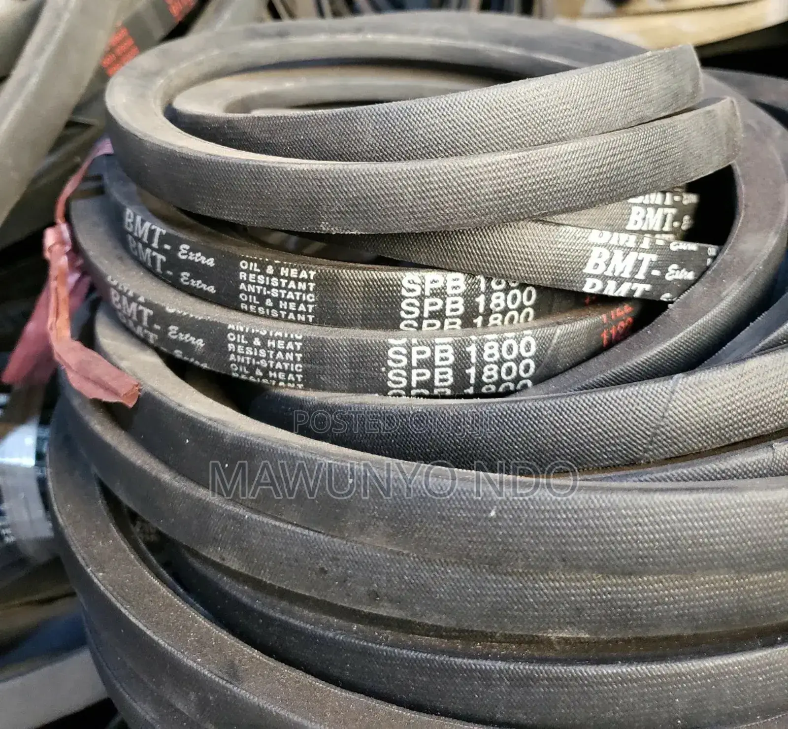 Vee Belts and Fan Belts for Machines and Industries